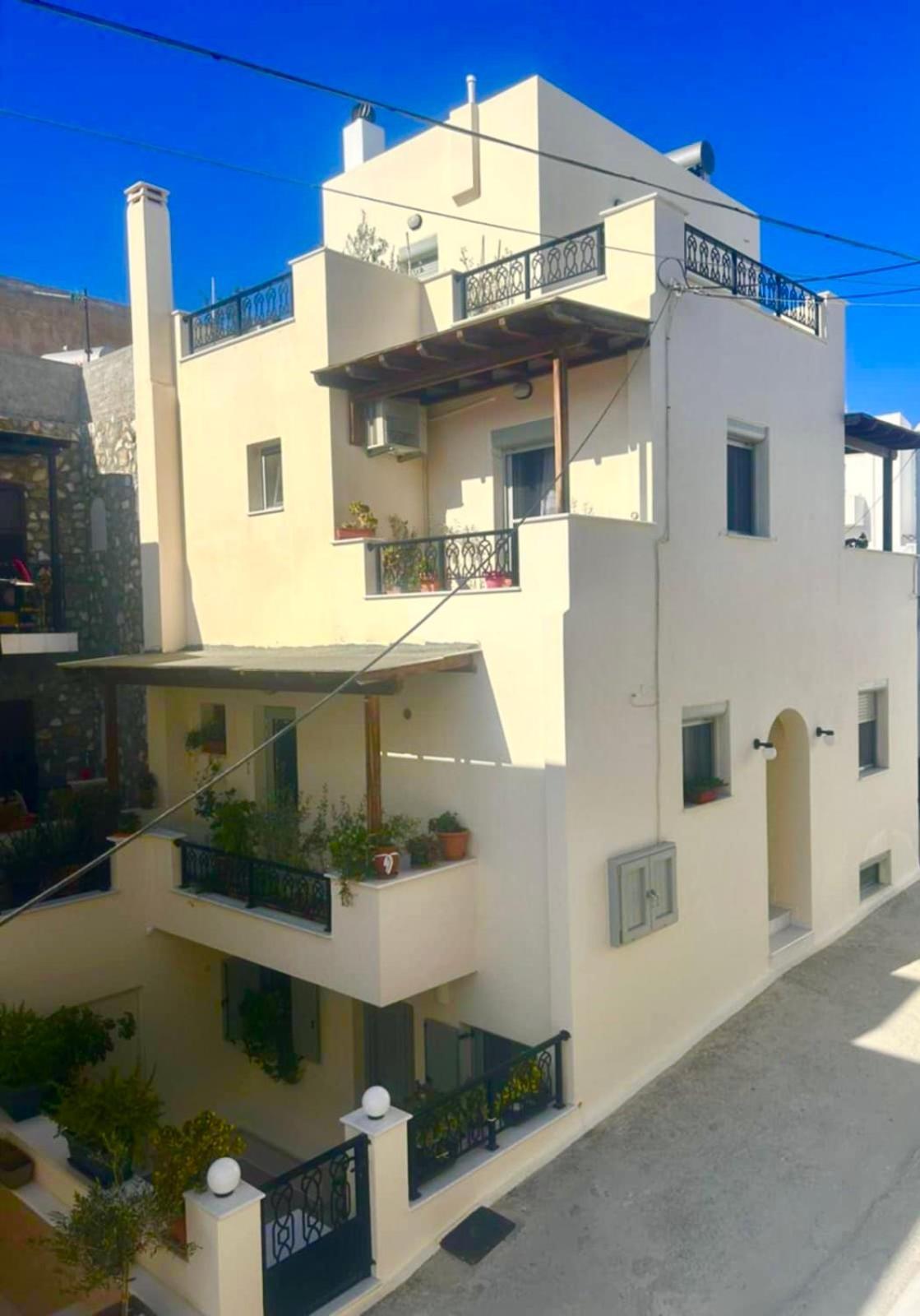 Independent Agapitos Apart , 2Bdrm, Private Patio Naxos City Bagian luar foto