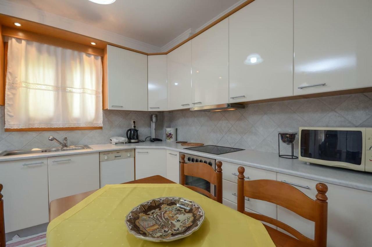 Independent Agapitos Apart , 2Bdrm, Private Patio Naxos City Bagian luar foto