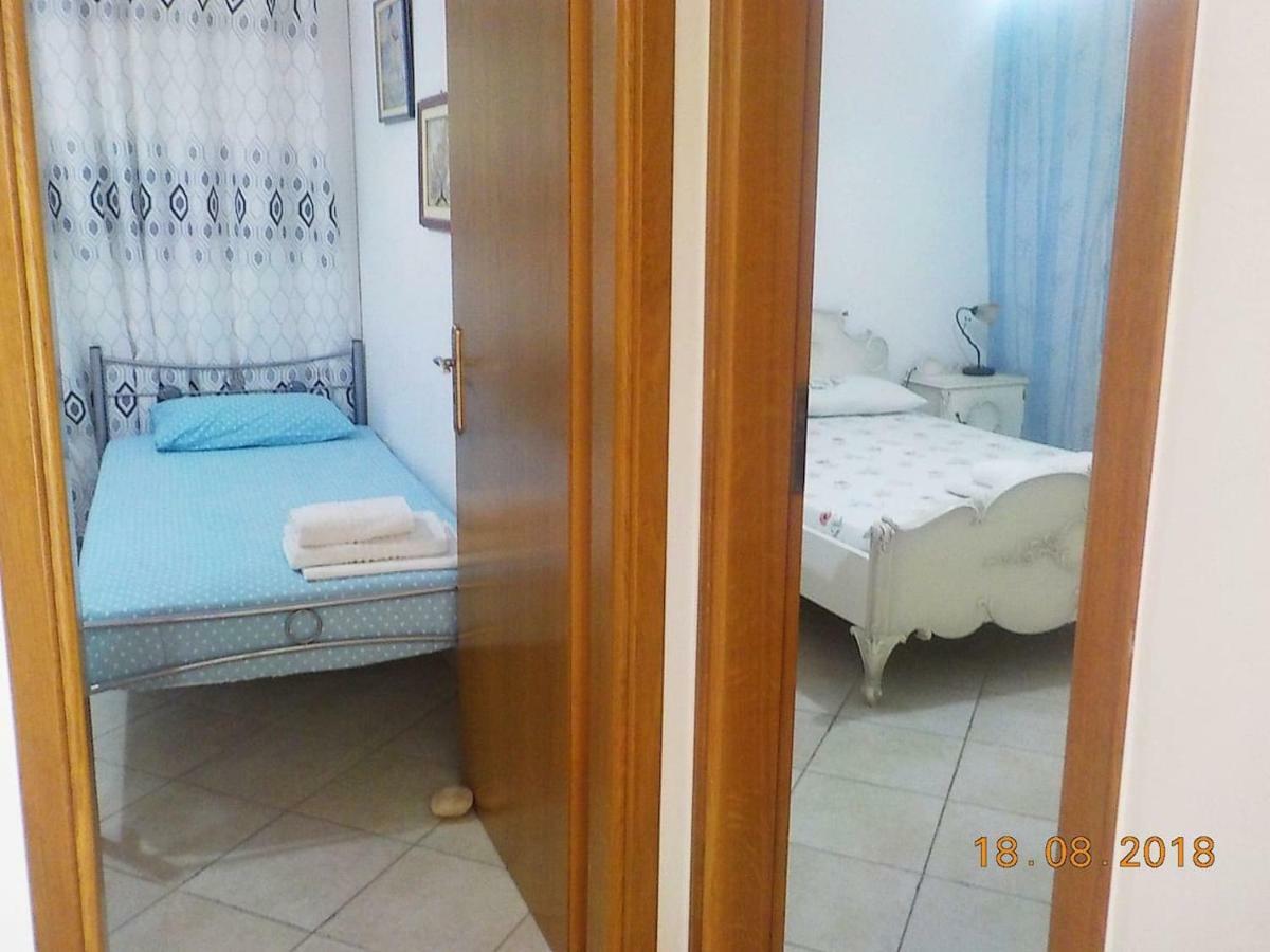 Independent Agapitos Apart , 2Bdrm, Private Patio Naxos City Bagian luar foto